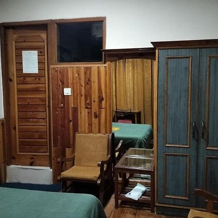 Auspiscious Him View Hotel McLeod Ganj Exteriör bild